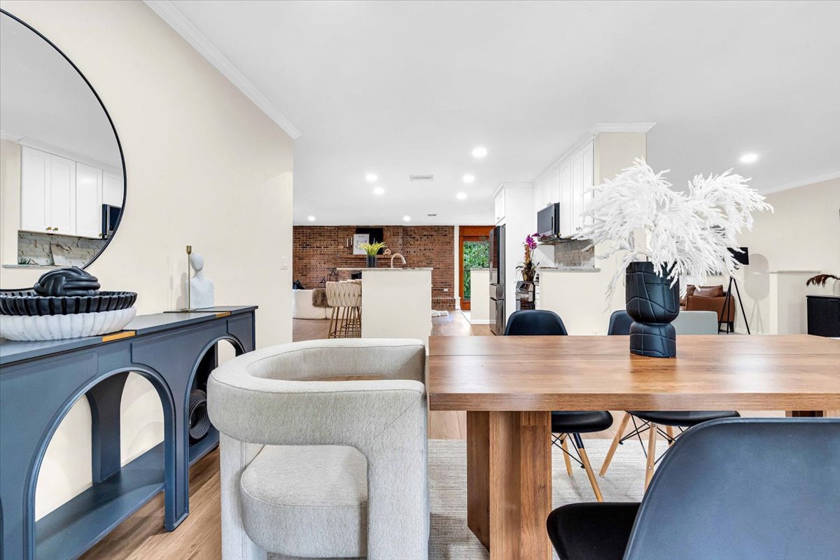 Blackstone Modern